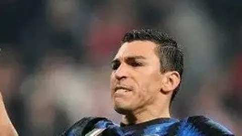 郑钦文1-2惜败斯特恩斯，迪拜站首轮出局